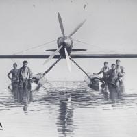 Idro MC.72 - rientro da un volo di prova